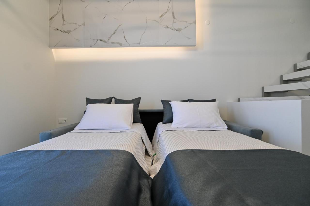 Rihios Hotel Stavros  Eksteriør billede
