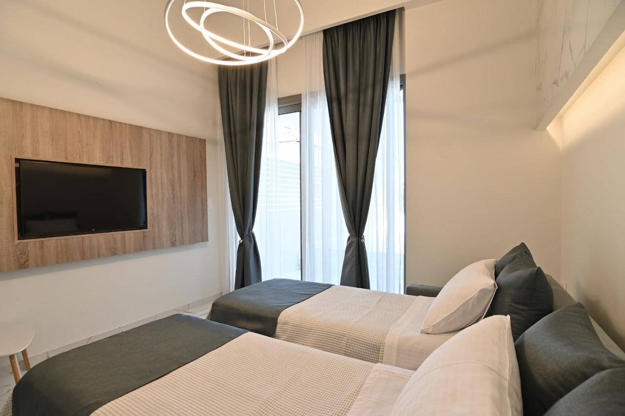 Rihios Hotel Stavros  Eksteriør billede