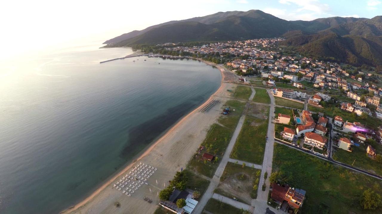 Rihios Hotel Stavros  Eksteriør billede