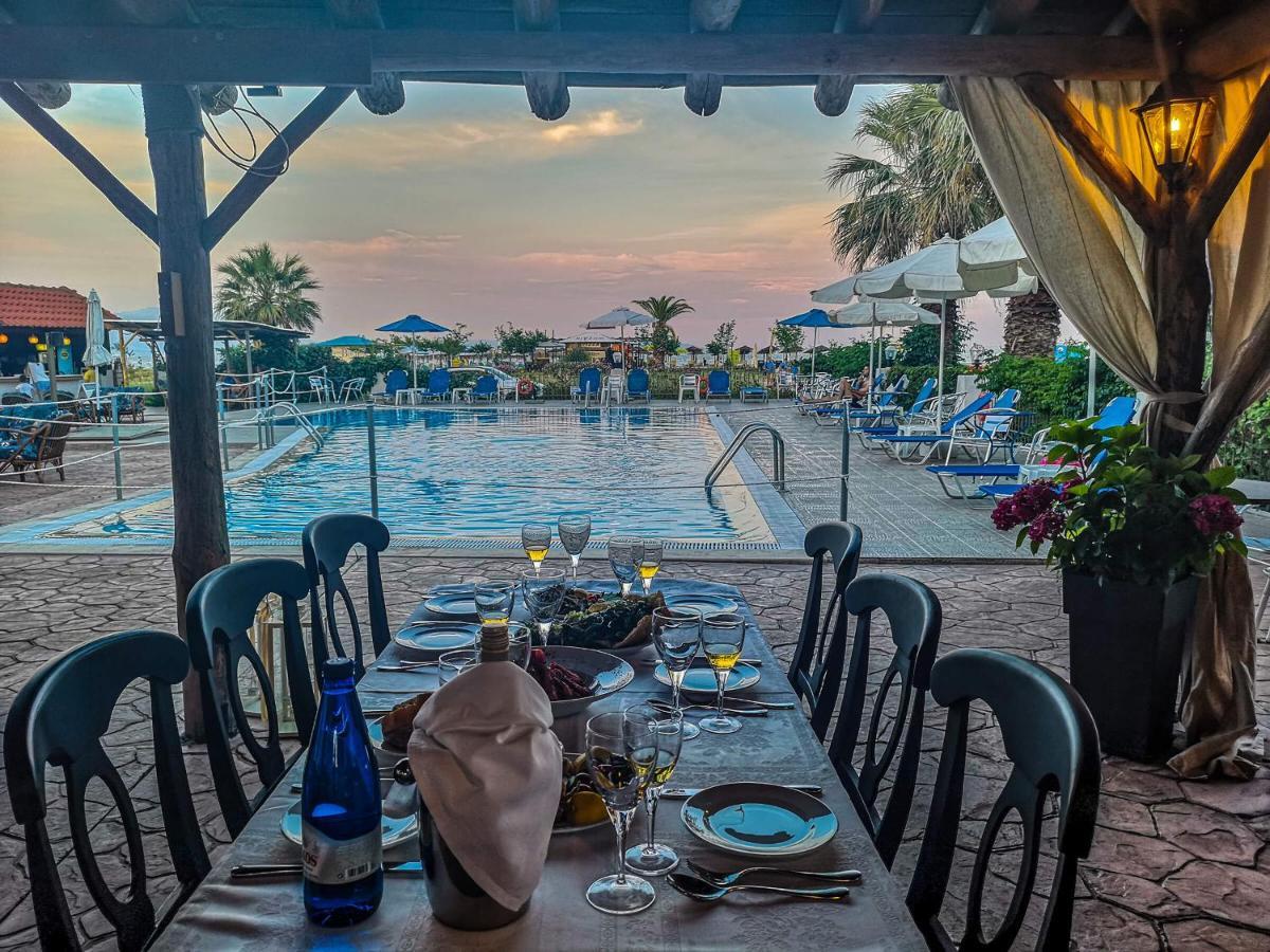 Rihios Hotel Stavros  Eksteriør billede