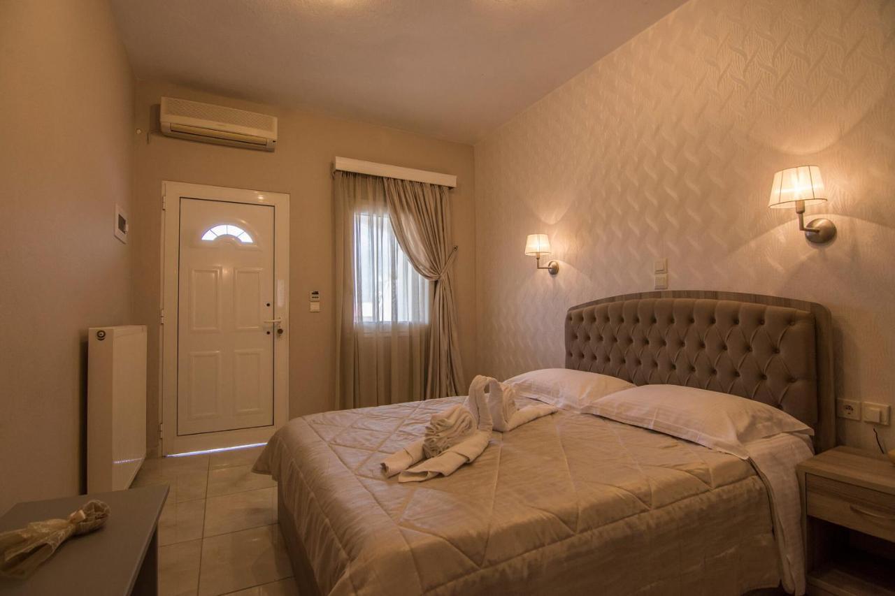 Rihios Hotel Stavros  Eksteriør billede
